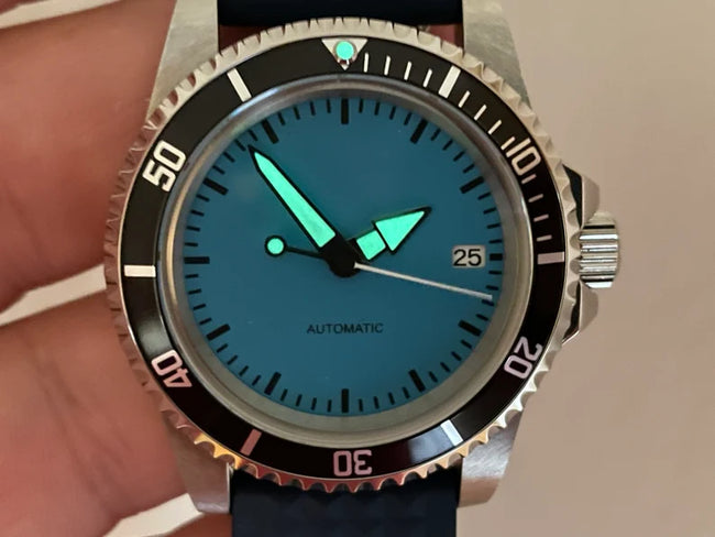 The Blue Diver: Automatic Mechanical Wristwatch
